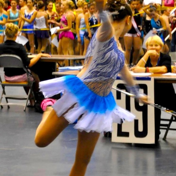 Competition Leotard/Ice skating Dance Dress Swarovski Rhinestones/sequined - Picture 7 of 15